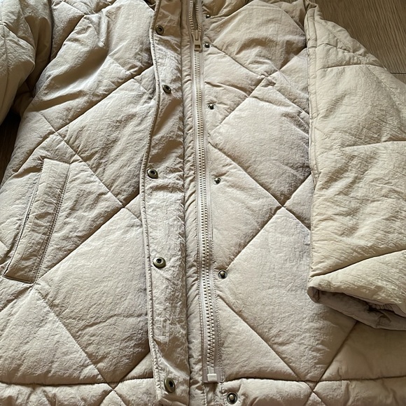 Madewell - Holland Quilted Puffer Parka - Picture 4 of 6
